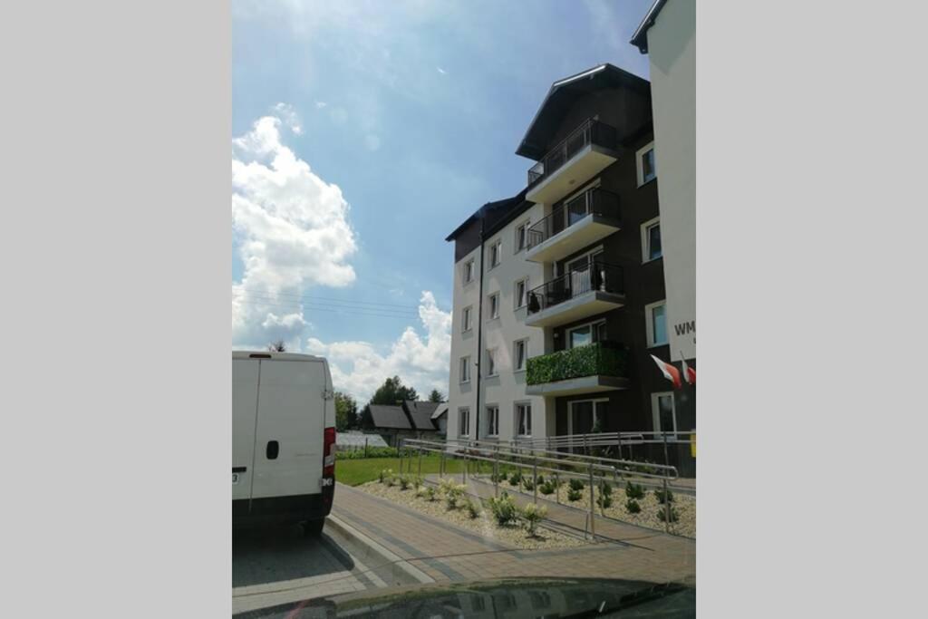 Nova Apartment Санок Екстер'єр фото