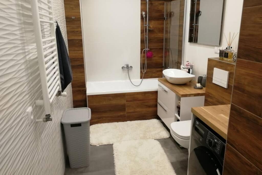 Nova Apartment Санок Екстер'єр фото